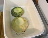 Une image de l'étape 4 de Merguez et courgettes rondes marinées grillées.