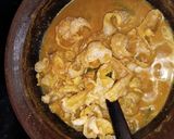 Foto langkah ke 5 dari resep Gulai Kerupuk Kulit dan Pepaya Muda.
