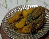 আলু কাঁচকলা দিয়ে শিঙি মাছের ঝোল রেসিপির ধাপ 1 ছবি
