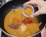 A picture of step 7 of Red Curry/Gravy Paste.