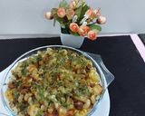 A picture of step 5 of Chicken tikka creamy cheesy macaroni/indo Italian style.