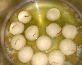 सूजी के रसगुल्ले (Suji ke rasgulle recipe in hindi) रेसिपी चरण 5 फोटो