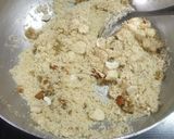 A picture of step 5 of Sweet dry fruit samosa.