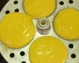 A picture of step 3 of Khaman Idli.