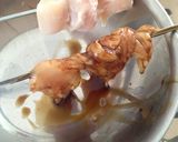 รูปขั้นตอนการทำที่ 2 ของ ไก่หมักน้ำเกลือย่าง