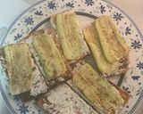 Foto del paso 4 de la receta: Pincho de calabacín queso crema y antxoa