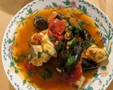A picture of step 11 of Spicy fish + mussel tomato stew.