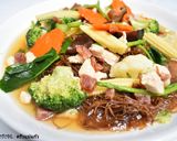 รูปขั้นตอนการทำที่ 5 ของ ราดหน้าไก่ราชวงศ์