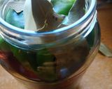 Foto del paso 3 de la receta: Morrones en conserva con salmuera de albahaca