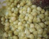 Foto langkah ke 1 dari resep Perkedel Kacang Polong Kaleng.