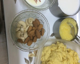 A picture of step 2 of Moong dal halwa.