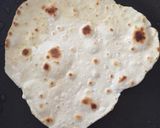 A picture of step 3 of Organic simple Chapati.