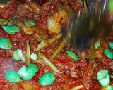Foto langkah ke 8 dari resep Sambal Goreng Pete Ikan Tuna Tepung.