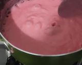 Foto langkah ke 2 dari resep Bubur sumsum pink penuh cinta simple pawon si mbok❤💝.