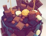 A picture of step 19 of Chocolate overloaded cake.
