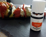 Foto del paso 4 de la receta: Brochetas con vinagreta al aroma de naranja🍊