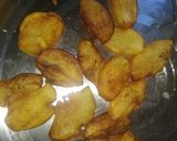 A picture of step 5 of Aaloo tuk.