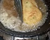 A picture of step 8 of Chicken stuff potato sandwich.
