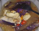 Foto langkah ke 2 dari resep Pecak terong yummy.