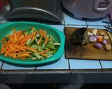 Foto langkah ke 1 dari resep Acar timun wortel.