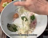 Foto langkah ke 4 dari resep Oseng Kerang Hijau.
