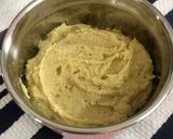 A picture of step 4 of Hummus with Tahini.