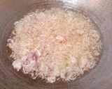 Foto langkah ke 3 dari resep Bawang goreng renyah.