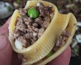 A picture of step 5 of Conchiglioni Stuffed with Nero di Maremma.