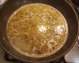 Foto langkah ke 8 dari resep Pasta dan Udang Dengan Saus Bawang Putih.