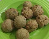 Foto langkah ke 6 dari resep Bakso Goreng Mie Sedap.