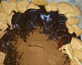 A picture of step 5 of Chocolate and biscuit salami.