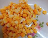 Hình bước làm 1 của món Bánh tráng chiên xúc salad rau củ