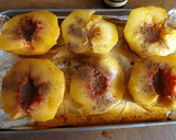 Foto del paso 2 de la receta: Melocotones rojos con vino moscatel a la vainilla