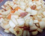 A picture of step 3 of Mix fruit chaat.