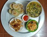 Hình bước làm 1 của món Bữa cơm hằng ngày #3