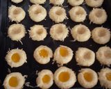 Foto langkah ke 4 dari resep Thumbprint cookies.