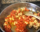 Foto del paso 3 de la receta: Pollo con fideos