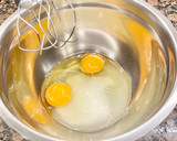Foto del paso 3 de la receta: Pasteles esponjosos con manzana y plátano, sin gluten