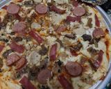 Foto langkah ke 6 dari resep Homemade Pizza.