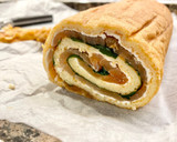 Foto del paso 12 de la receta: Brazo gitano con salmón ahumado