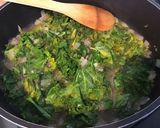 Une image de l'étape 11 de Chou Kale sauté au jus de cerf, ail et oignon.