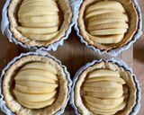 Une image de l'étape 5 de Petites tartelettes aux pommes caramélisées à la pâte sucrée croquante.