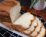 Foto langkah ke 5 dari resep Roti Tawar Super Lembut Tanpa Telur.