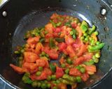 A picture of step 4 of Black pav bhaji.