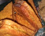 A picture of step 3 of Juggad bread pakora.