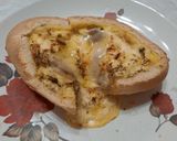 Foto del paso 8 de la receta: Volcán de pan con queso y algo más