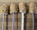 A picture of step 4 of Peanut Banana Pops.