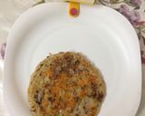A picture of step 2 of Oats uttapam.