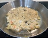 Hình bước làm 2 của món Bánh xèo Nhật Bản Okonomiyaki (Tôm, cá ngừ)