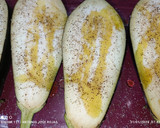 Foto del paso 2 de la receta: Berenjenas gratinadas de gambas y langostinos